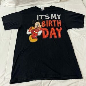Mickey Mouse It’s My Birthday DisneyT-Shirt Black Short Sleeve Fun Party VTG EUC